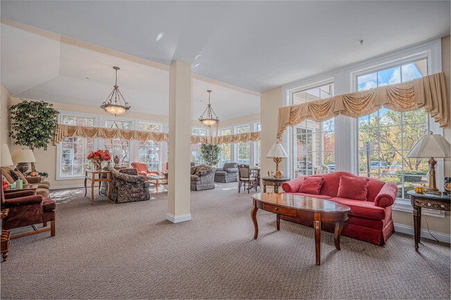 Building Photo - 801 N McLean Blvd