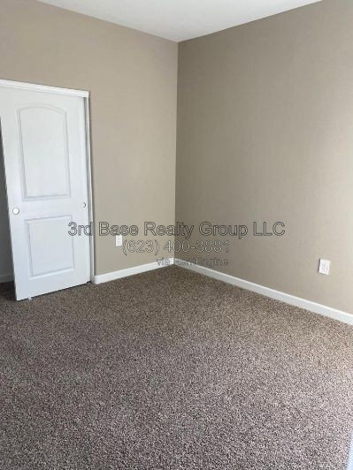 Building Photo - 3336 N 300th Dr
