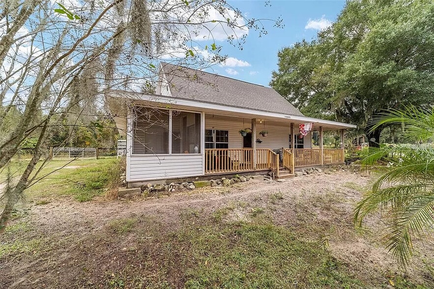 Primary House - 13691 E Hwy 25