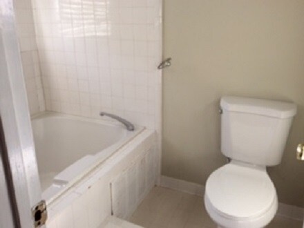 Building Photo - 926 Mill Stone Dr