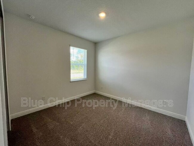 Building Photo - 1117 British Cir