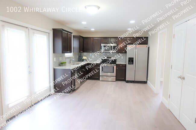 Building Photo - 1002 Whirlaway Cir