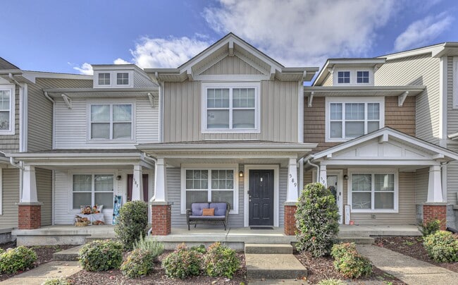 Building Photo - 589 Bradburn Village Cir