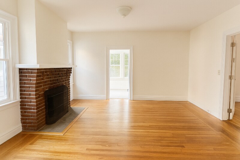 Building Photo - 10 Walden St