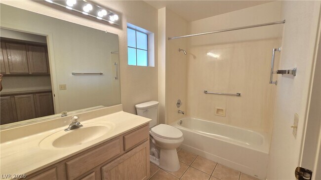 Building Photo - 9328 Fresh Spring Dr
