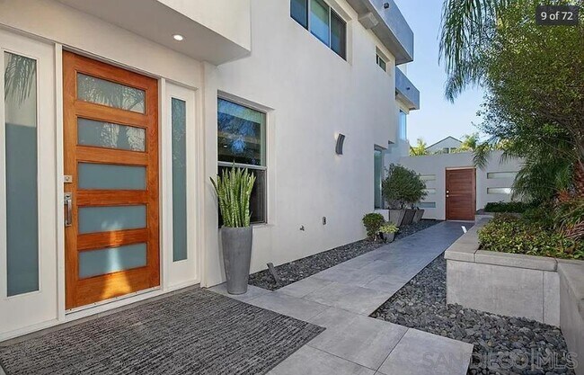 Building Photo - 5 Spinnaker Way