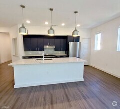 Building Photo - 1 br, 1 bath Condo - 661 Louis Henna Blvd ...