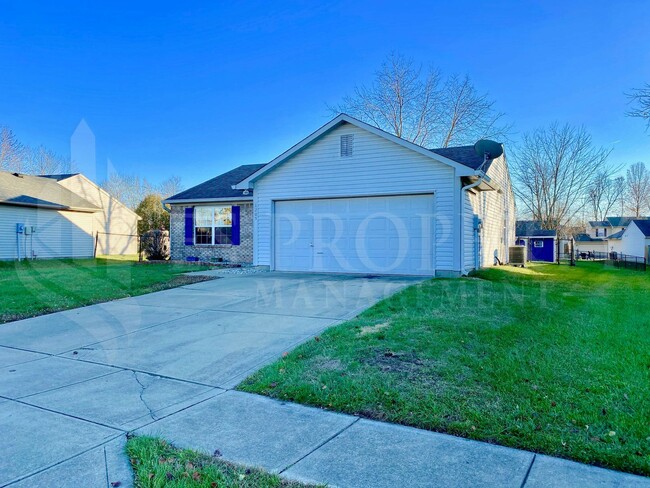 Building Photo - COMING SOON! Wonderful 3 Bedroom 2 Bathroo...