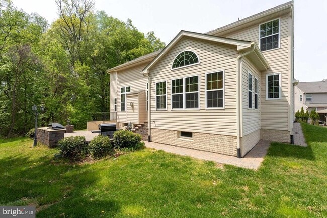Building Photo - 8111 Alloway Ct