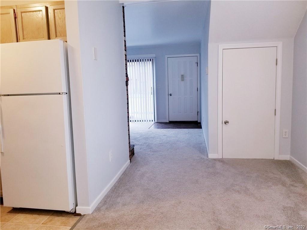 Building Photo - 279 Redstone Hill