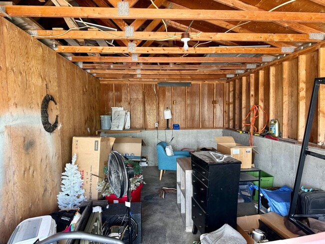 Building Photo - 2311/2313 W Foothills Drive
