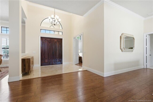 Building Photo - 109 SE Fiore Bello