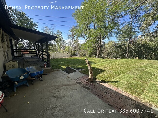 Building Photo - 3281 E Fortuna Dr
