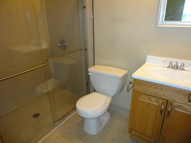 Building Photo - 249 Creekstone Court