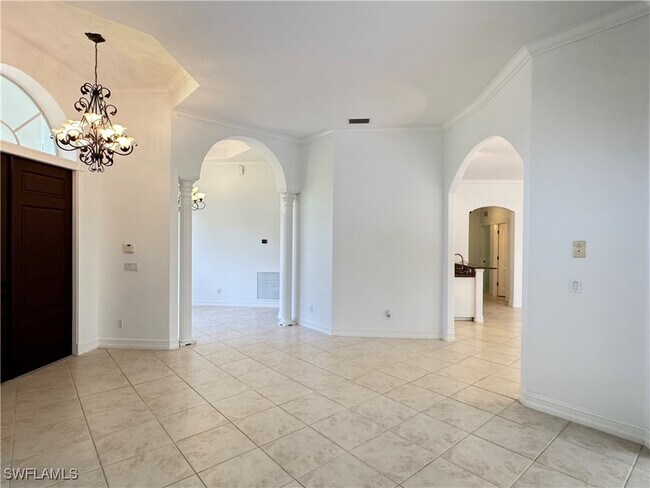 Building Photo - 5071 Coral Wood Dr