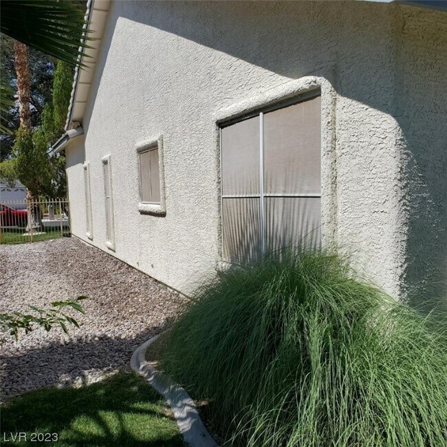 Building Photo - 5316 Rim View Ln