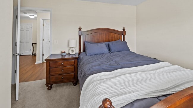 Building Photo - Beautiful 3 Bedroom Home in Port Wentworth with Fenced Backyard and Community Pool