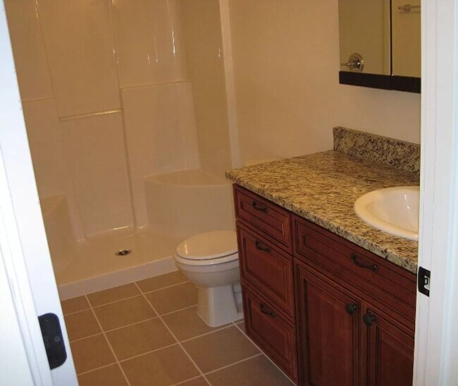 Building Photo - 5702 Bass Dr