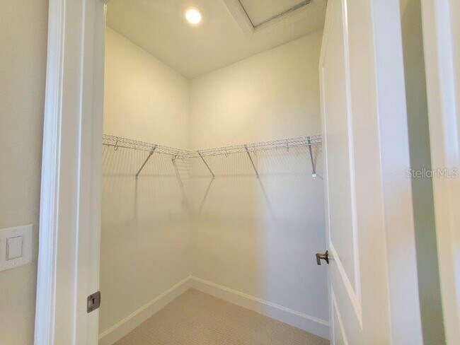 Building Photo - 1620 Seahaven Dr