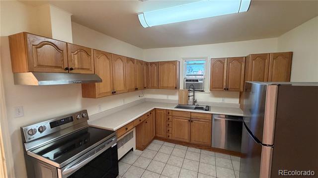 Building Photo - 1447 S Broadway