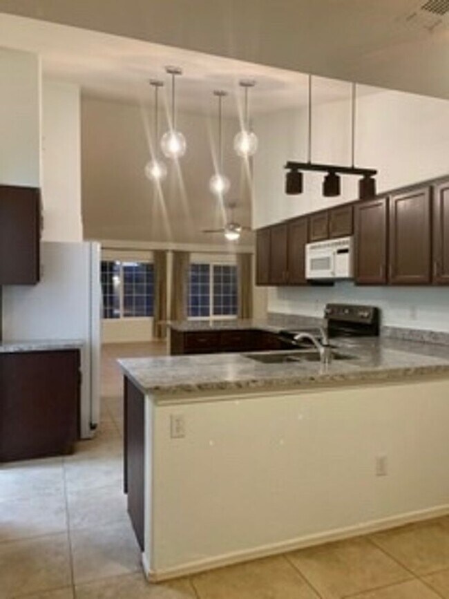 Building Photo - COMING SOON!! LOCATION! LOCATION! LOCATION! LOVELY 3 BEDROOM, 2.0 BATH SINGLE FAMILY HOME!