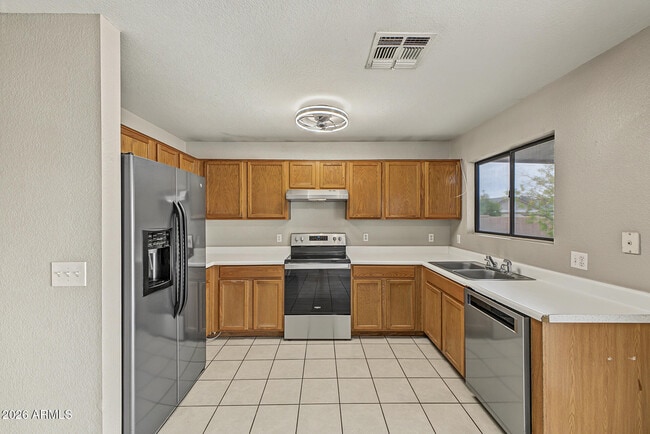 Building Photo - 8507 W College Dr