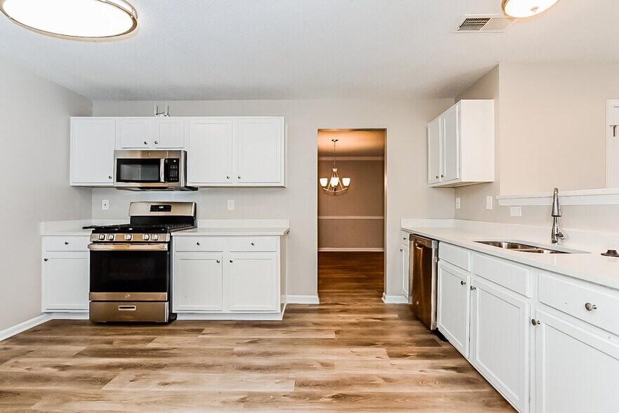 Building Photo - 130 Bellington Dr