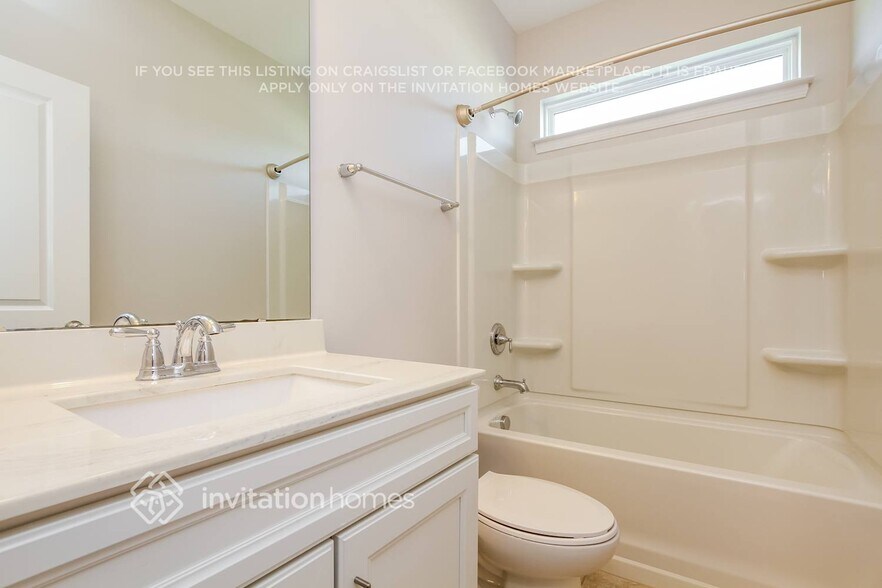 Building Photo - 251 Bushney Loop