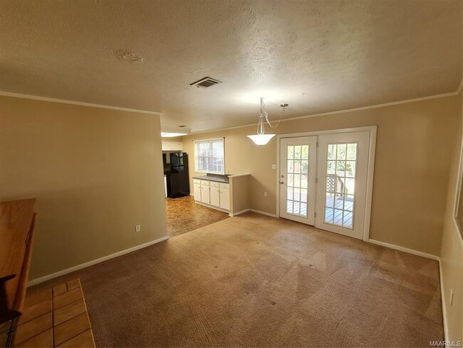 Building Photo - 109 Griffith Ave