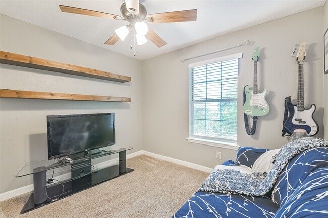 Building Photo - 20422 Maple Meadows Ct