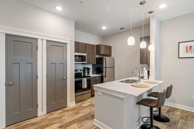 Building Photo - 501n N New Jersey St