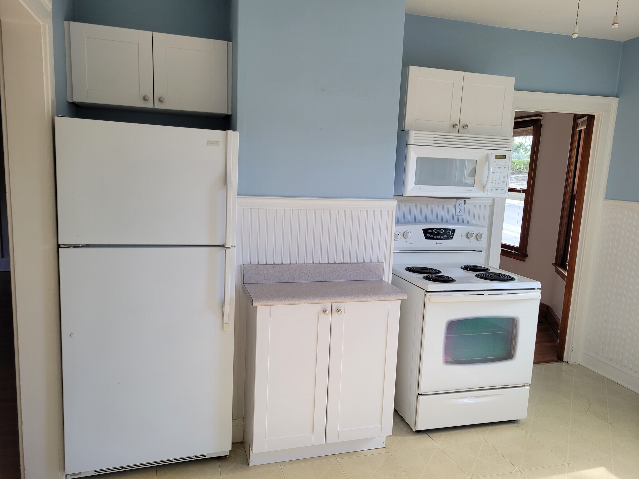 Kitchen - 63 Durkin St