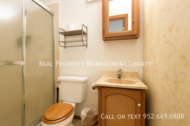 Building Photo - 15229 Bludorn Circle-