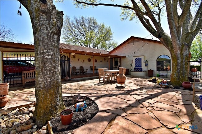 Building Photo - 4513 Center Point Rd