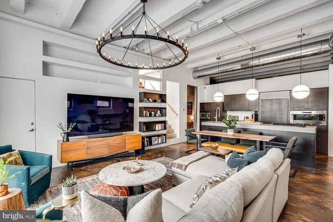 Building Photo - 1413 Swann St NW