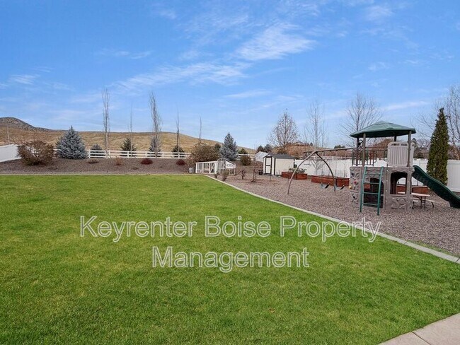 Building Photo - 9216 W Mirror Pond Dr