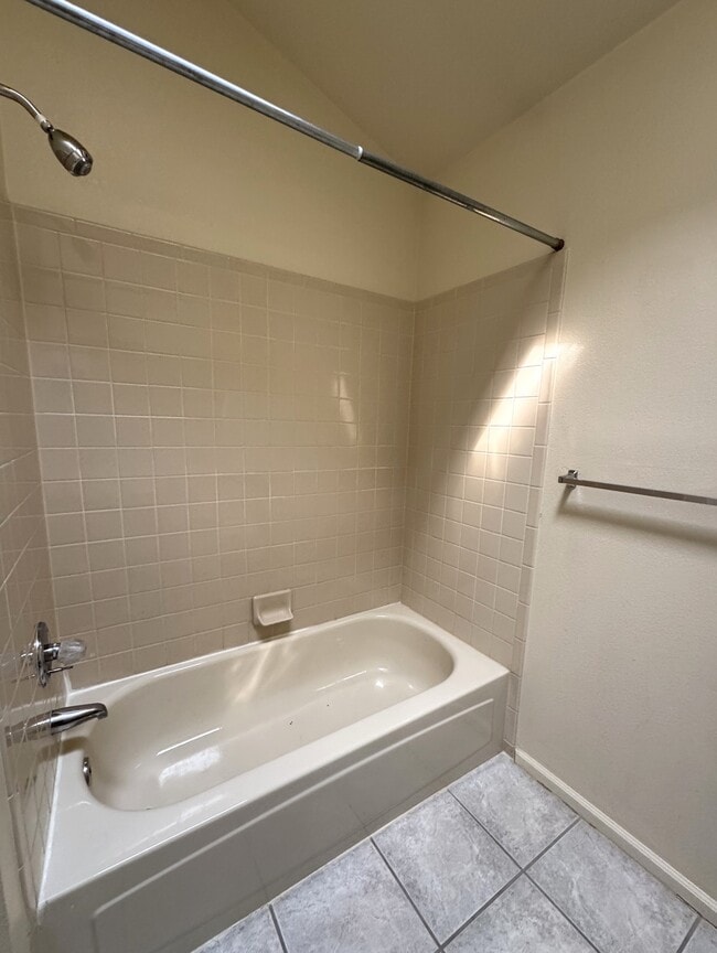 Building Photo - 9362 W Coal Mine Ave