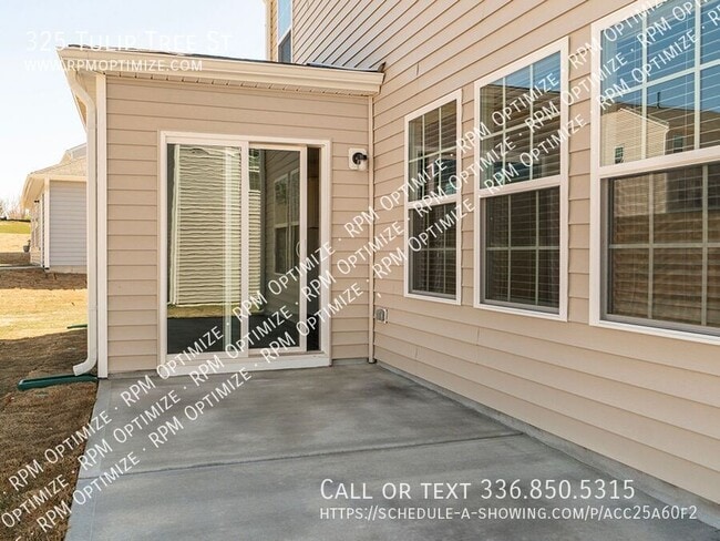 Building Photo - 325 Tulip tree St