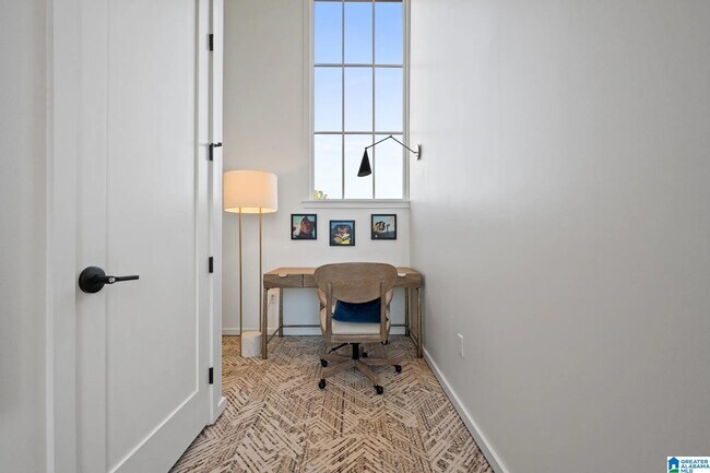 Building Photo - 4870 Silas Ave