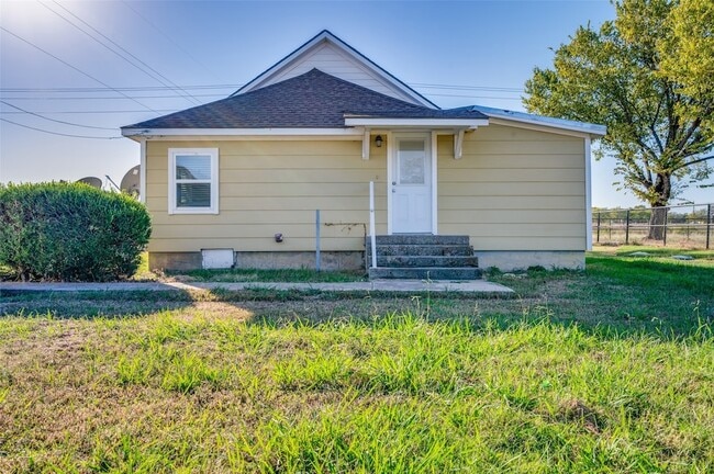 Building Photo - 3275 FM428