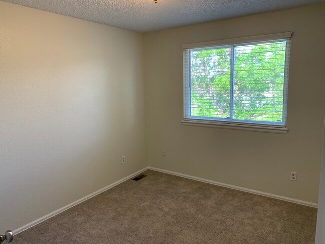Building Photo - 11346 Haswell Dr