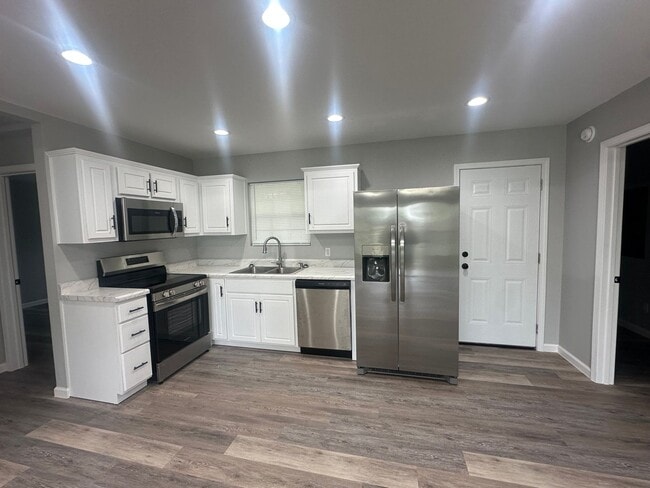 Building Photo - 3 Bed 2 Bath - New Construction - Now Available
