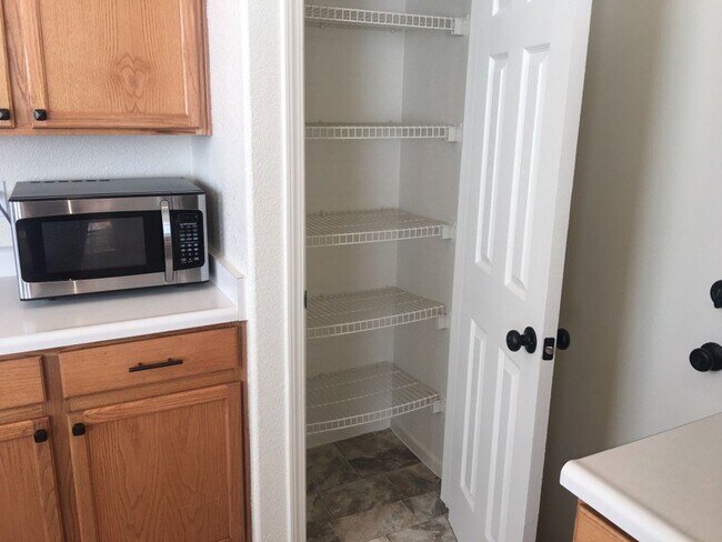 Building Photo - East Sparks House - 3 Bedroom + Loft Two S...