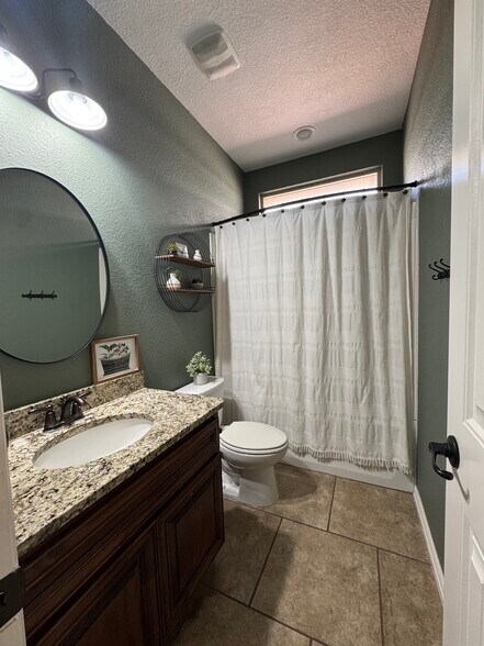 Building Photo - 6615 Colony Rd