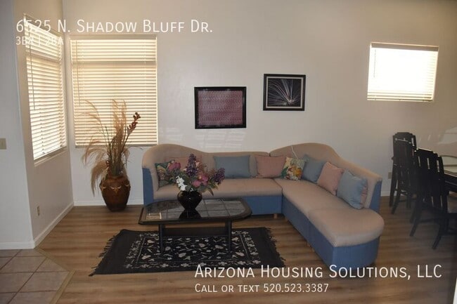 Building Photo - 6525 N Shadow Bluff Dr