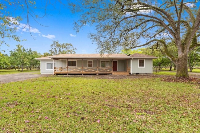 Primary Photo - 21825 SW 154th Ave