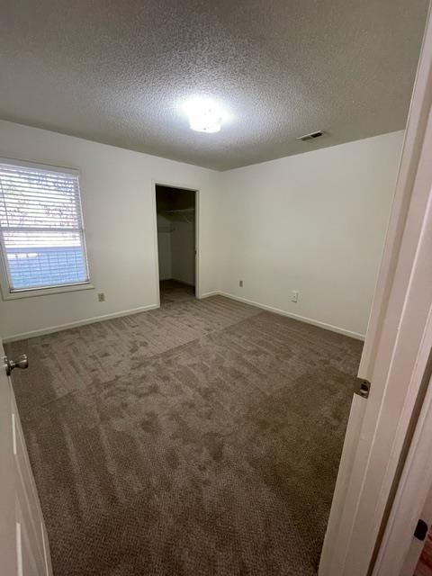 Building Photo - Brentwood Chase