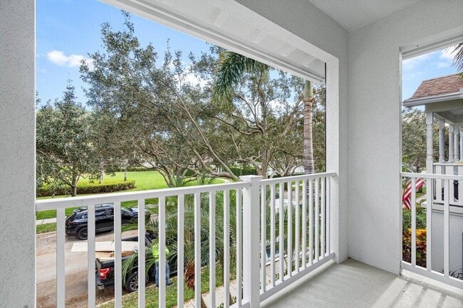 Building Photo - 2828 W Community Dr