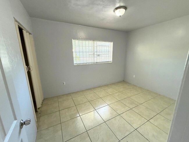 Building Photo - 1711 NW 135th St