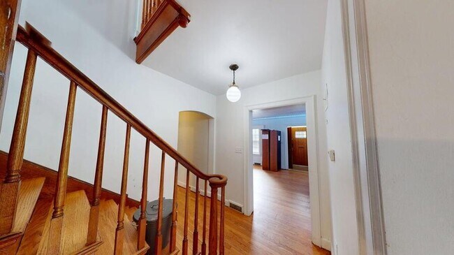 Building Photo - 801 E Ann-801ANN